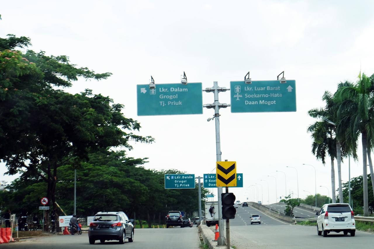 Homiestay Jakarta Exteriör bild