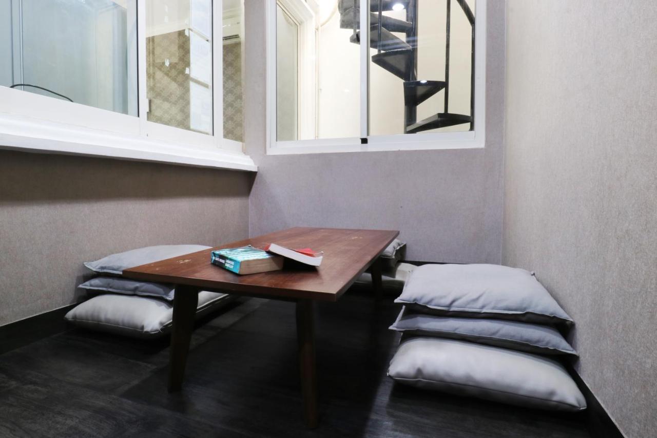 Homiestay Jakarta Exteriör bild