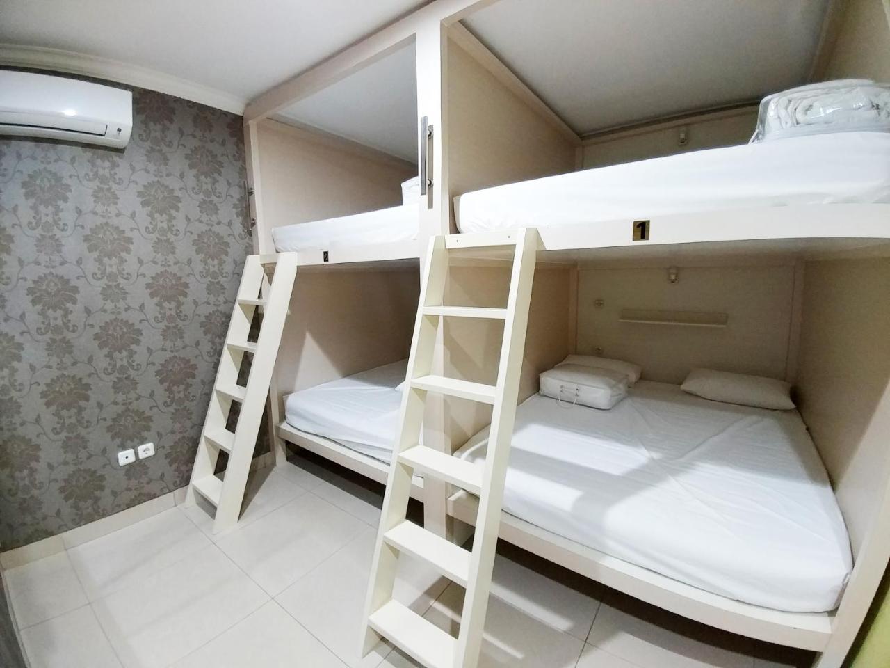 Homiestay Jakarta Exteriör bild