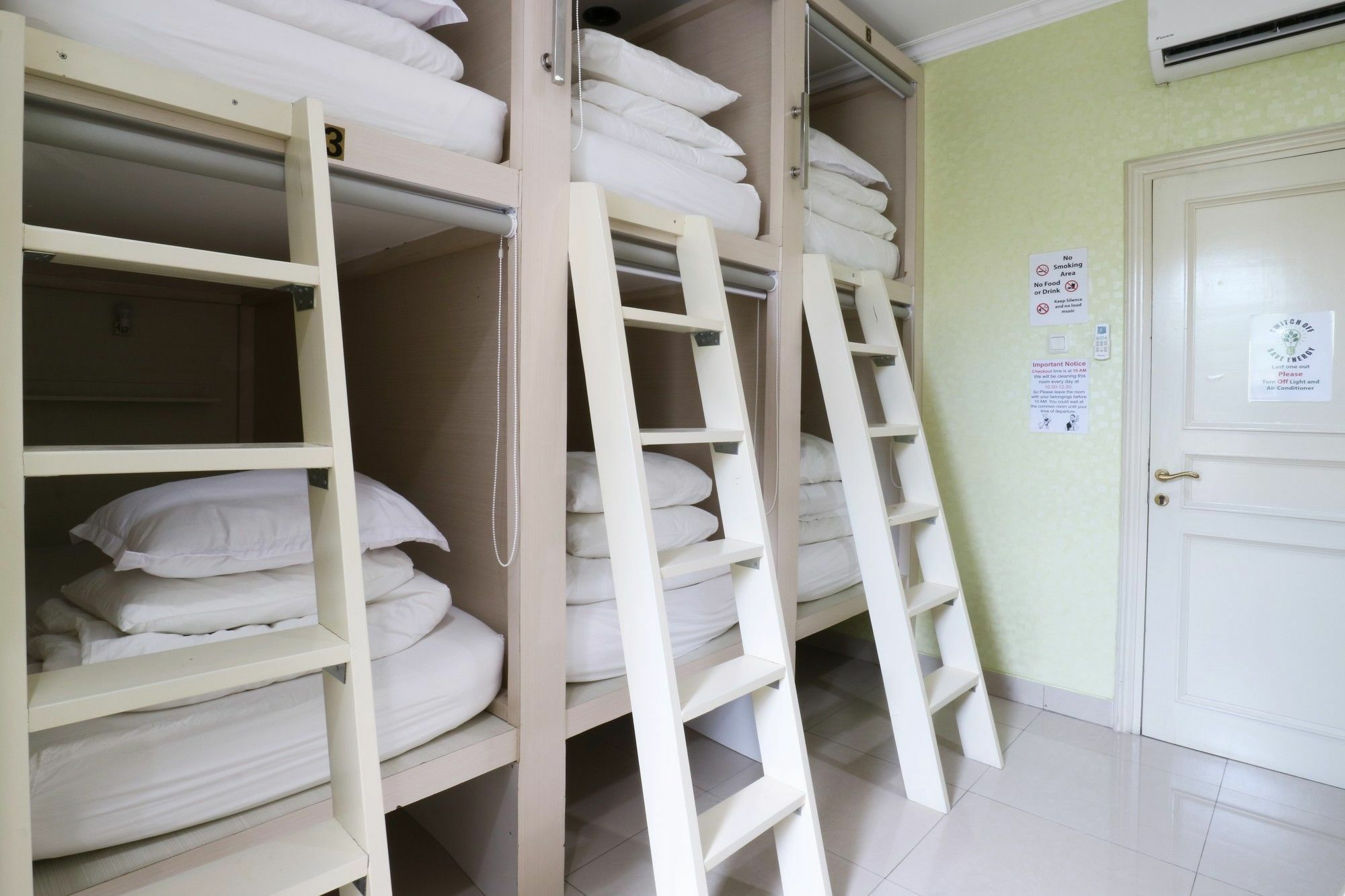 Homiestay Jakarta Exteriör bild